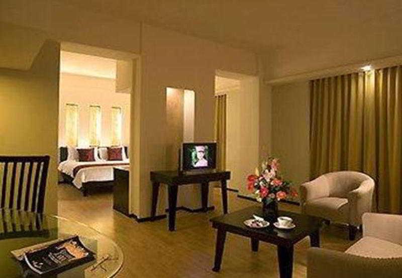 Mercure Surabaya Quarto foto