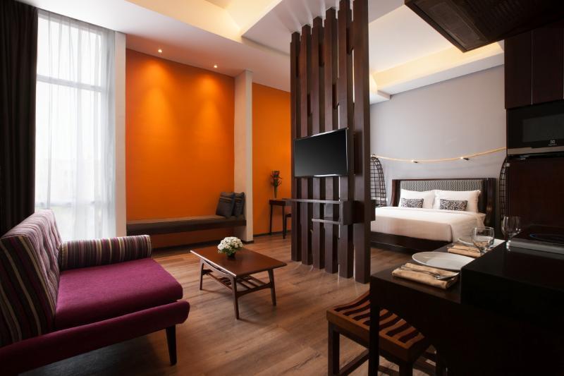 Mercure Surabaya Exterior foto